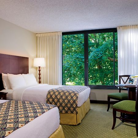 Holiday Inn Bar Harbor Regency Hotel By Ihg Экстерьер фото