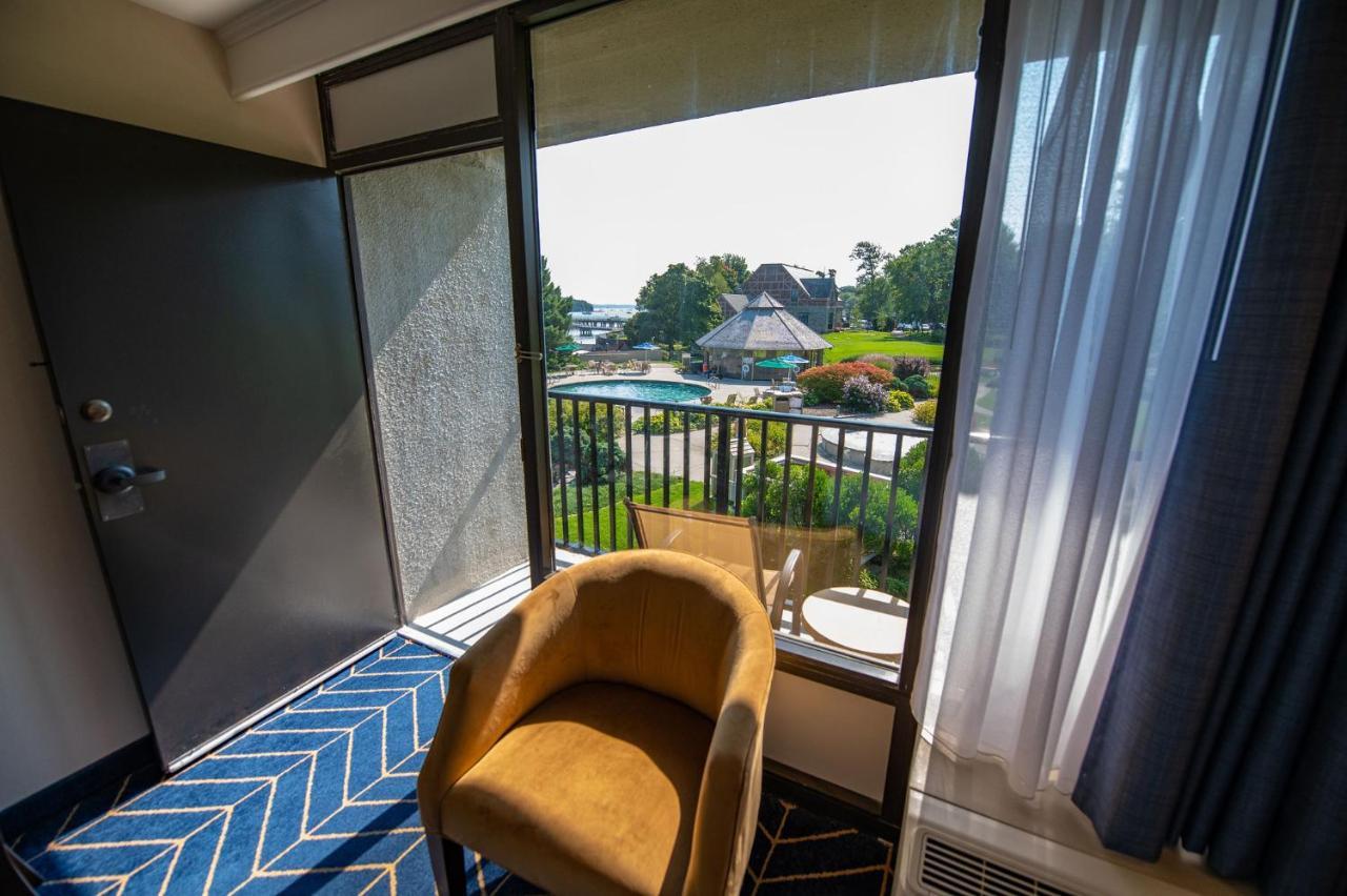 Holiday Inn Bar Harbor Regency Hotel By Ihg Экстерьер фото
